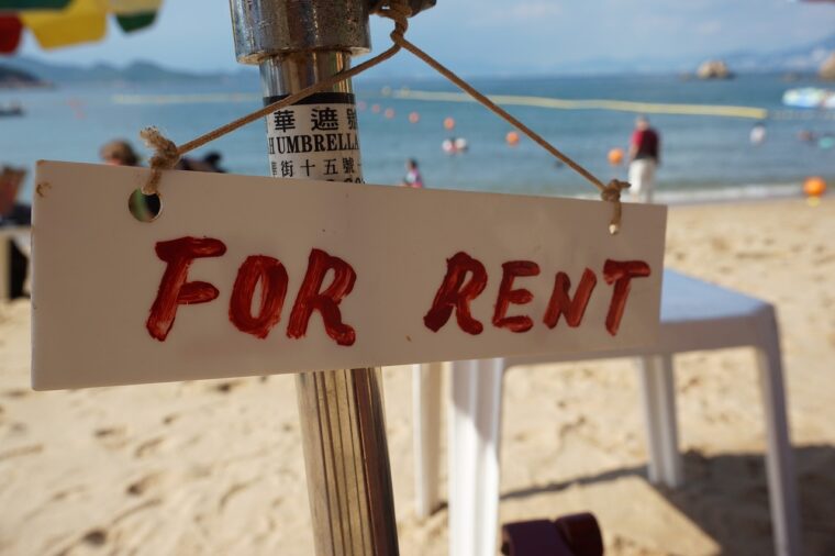 holiday, priced, hong kong-2770597.jpg