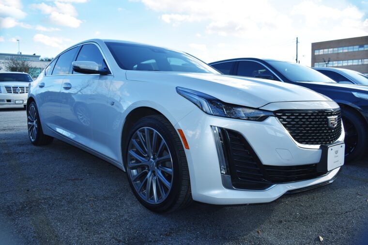 cadillac, cars, sales-6888500.jpg